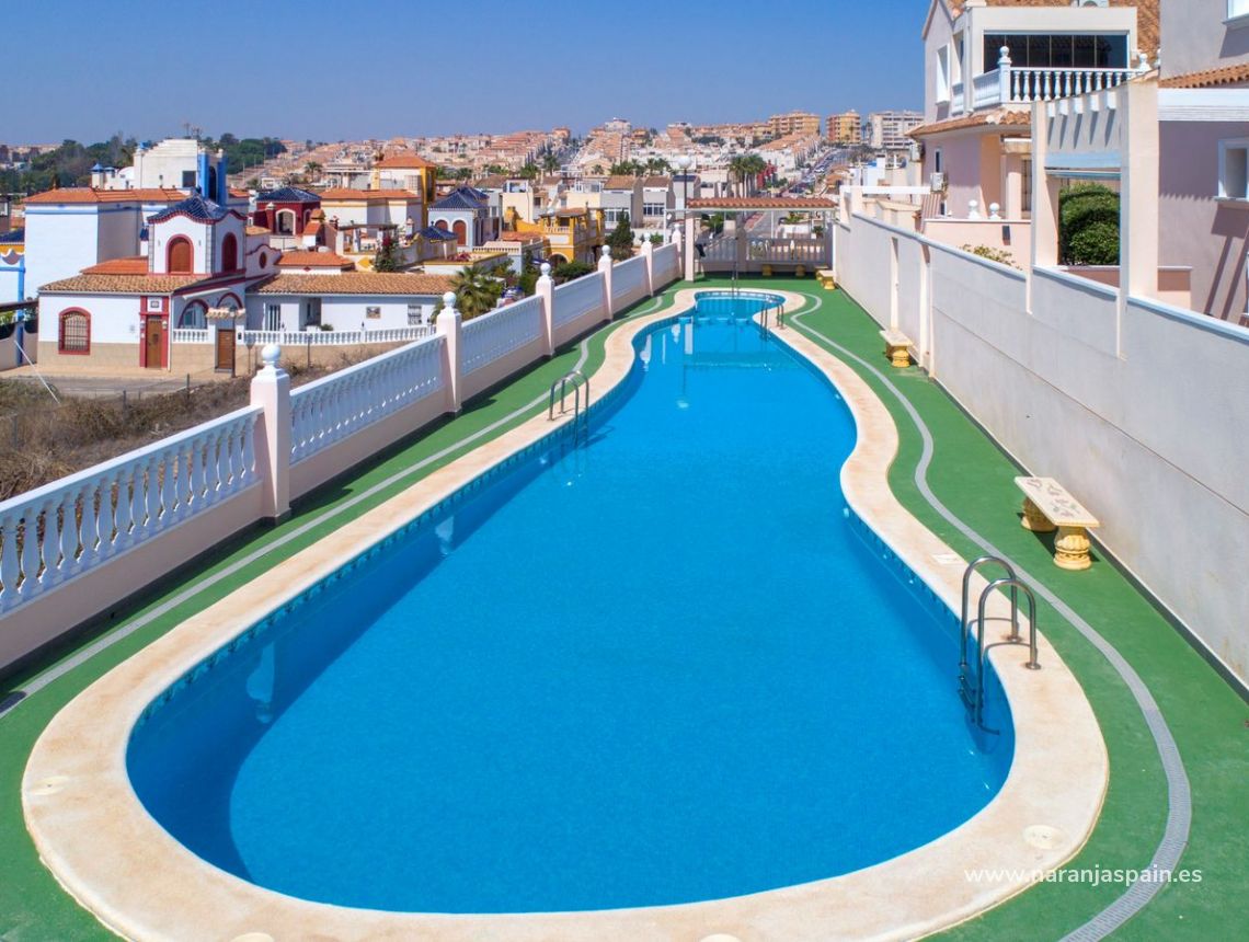 Segunda Mano - Villa - Torrevieja