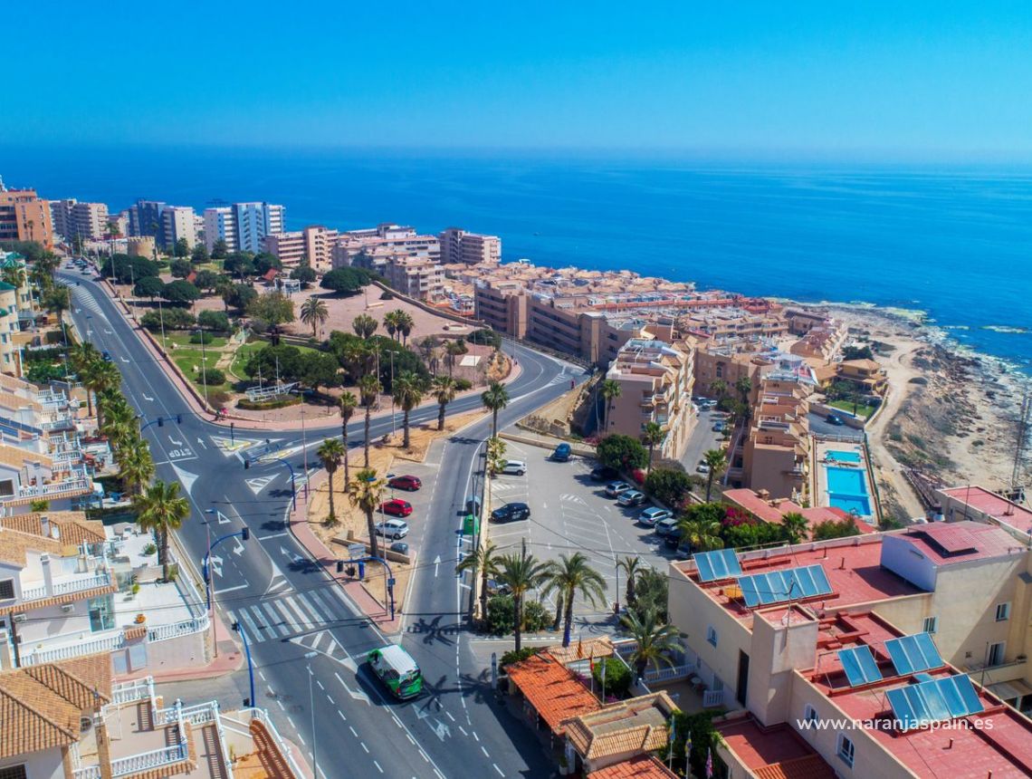 Segunda Mano - Villa - Torrevieja