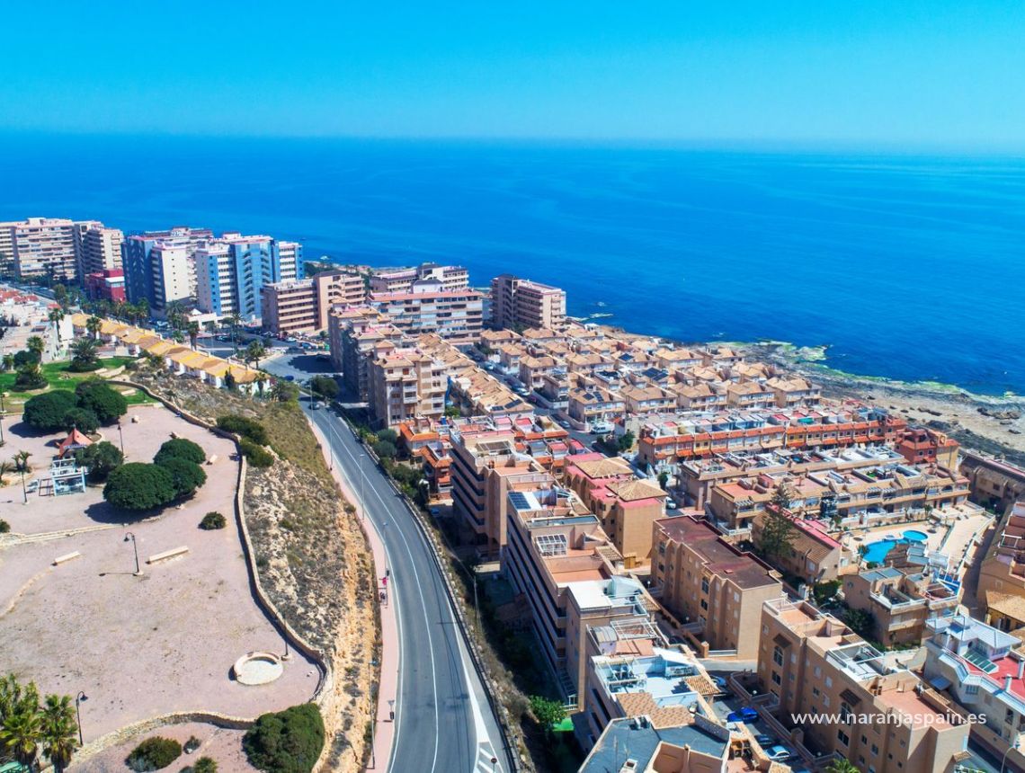 Segunda Mano - Villa - Torrevieja