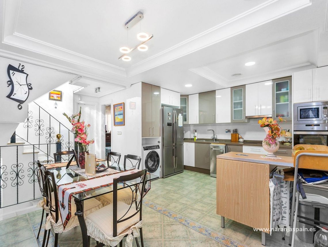 Sprzedaż - Adosado - Guardamar del Segura - Urb. Portico Mar