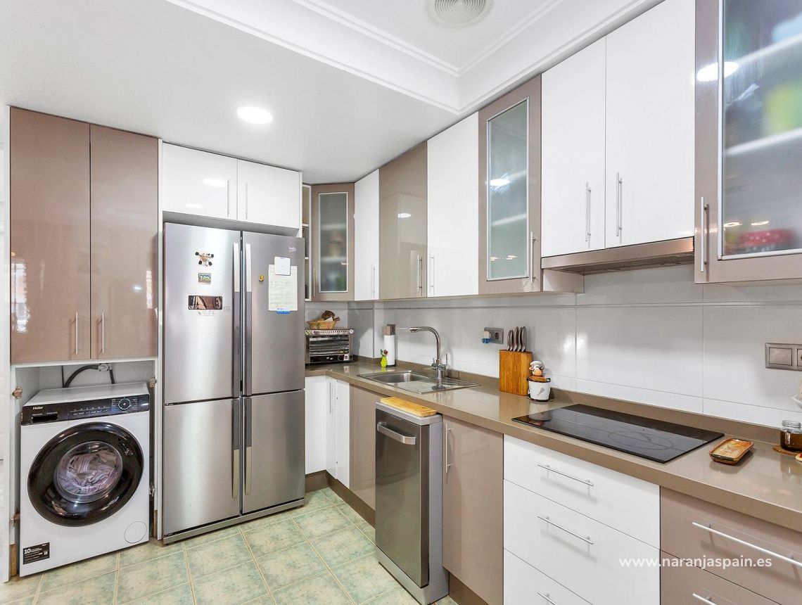 Sprzedaż - Adosado - Guardamar del Segura - Urb. Portico Mar