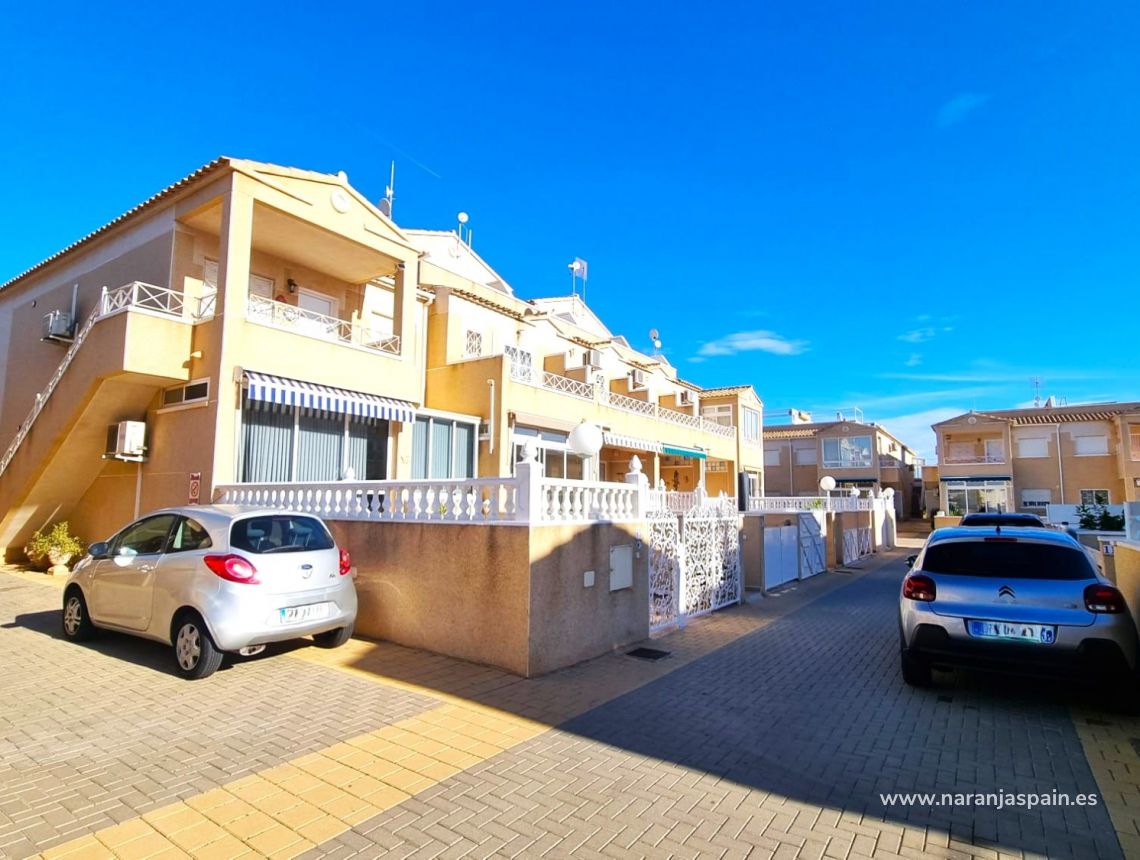 Sprzedaż - Adosado - Orihuela Coast - La Zenia