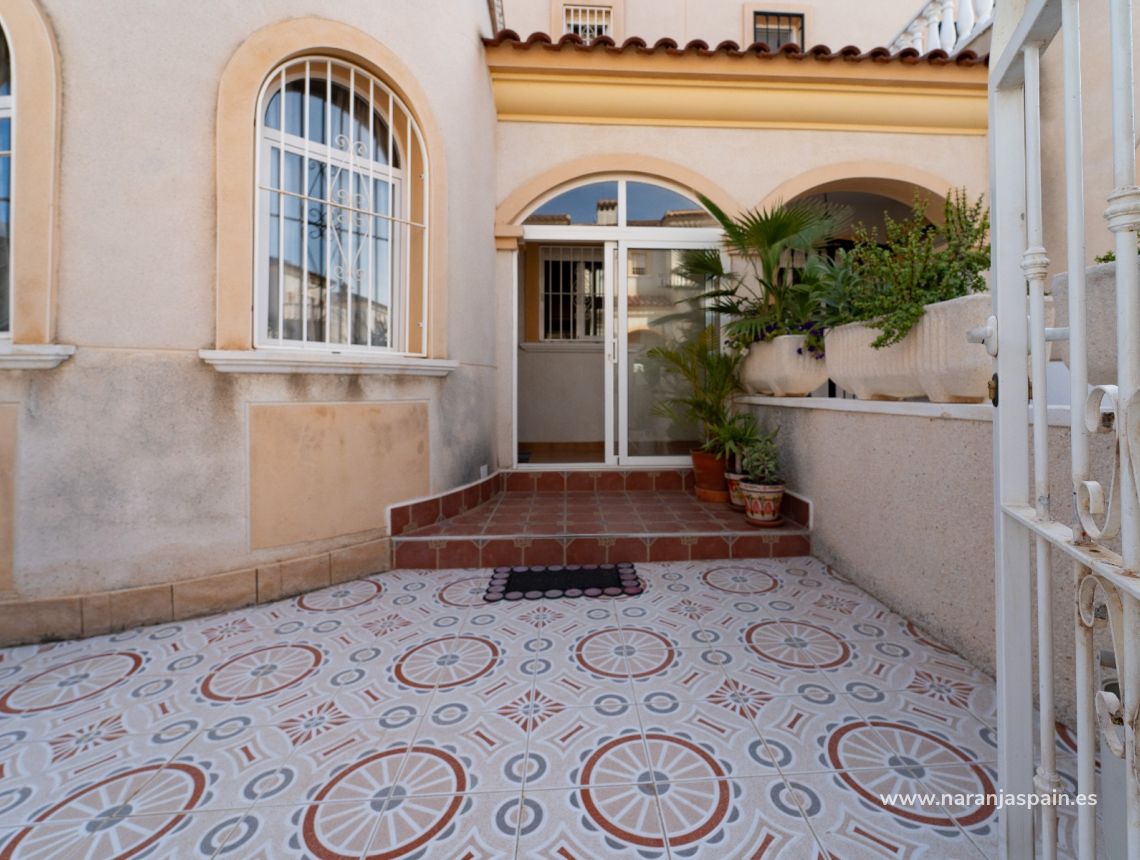 Sprzedaż - Adosado - Torrevieja - Aguas Nuevas