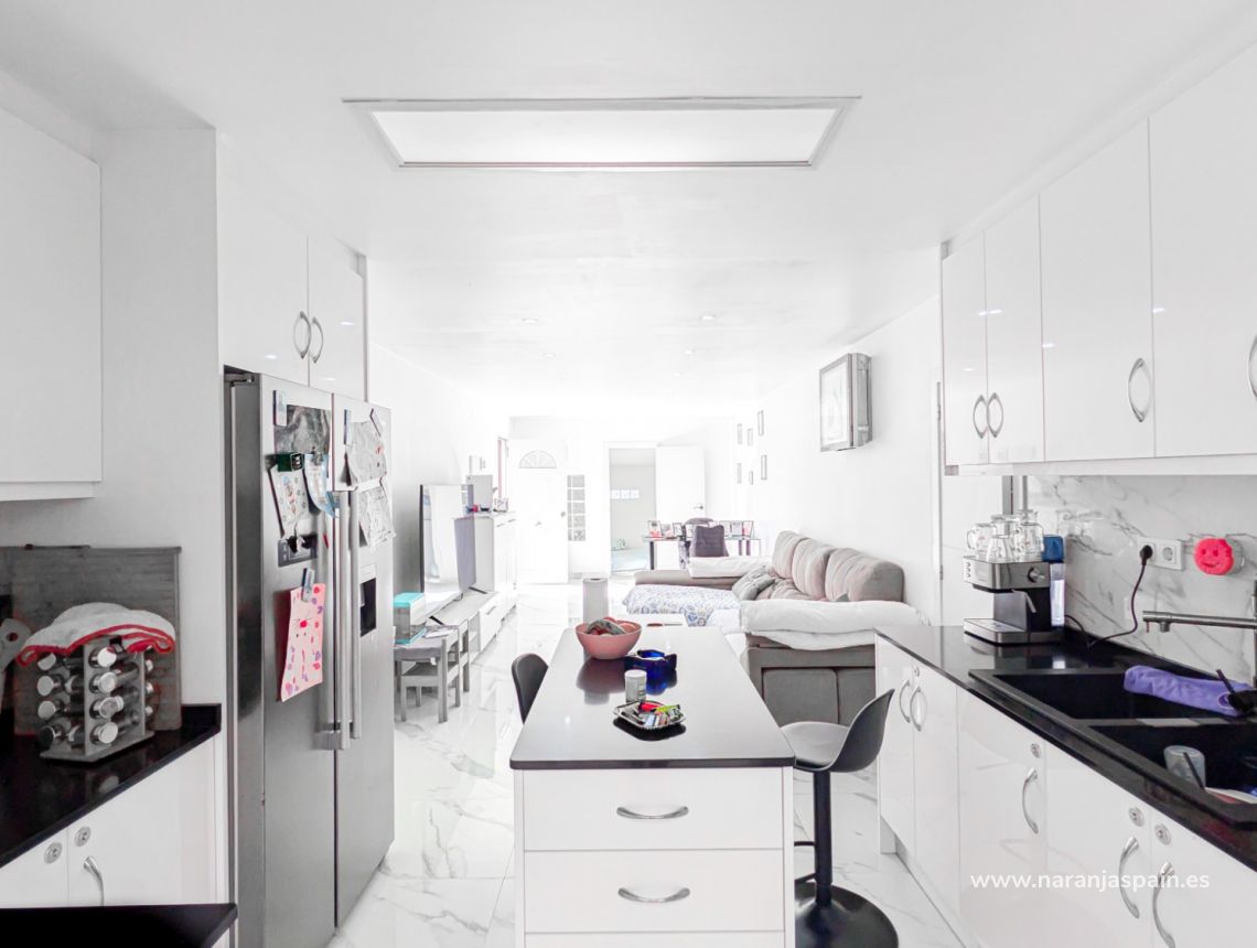 Sprzedaż - Adosado - Torrevieja - Habaneras