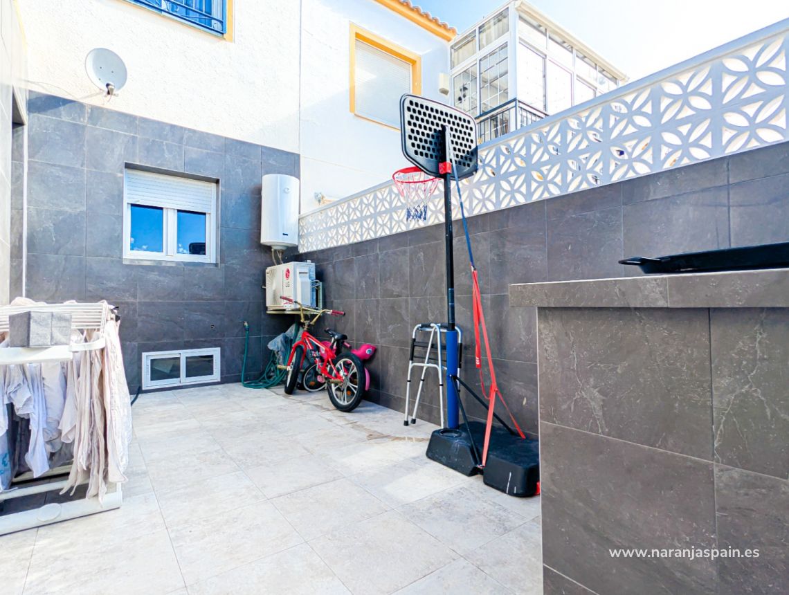 Sprzedaż - Adosado - Torrevieja - Habaneras