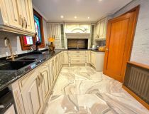 Sprzedaż - Apartament - Alicante - Centro