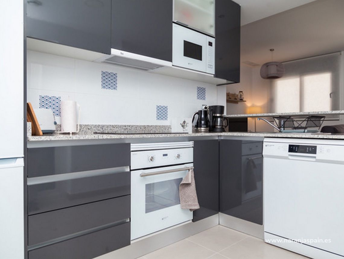 Sprzedaż - Apartament - Arenales del Sol