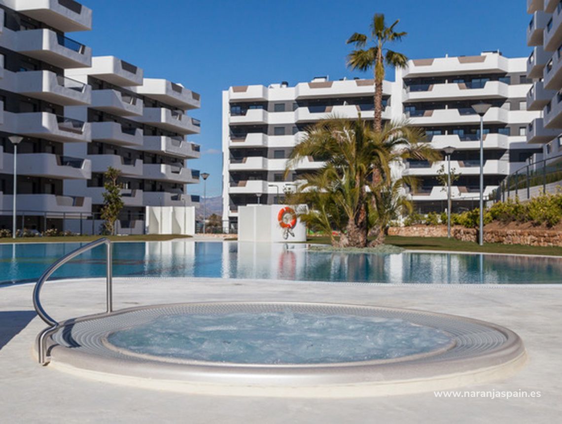 Sprzedaż - Apartament - Arenales del Sol