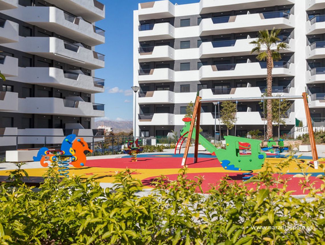 Sprzedaż - Apartament - Arenales del Sol