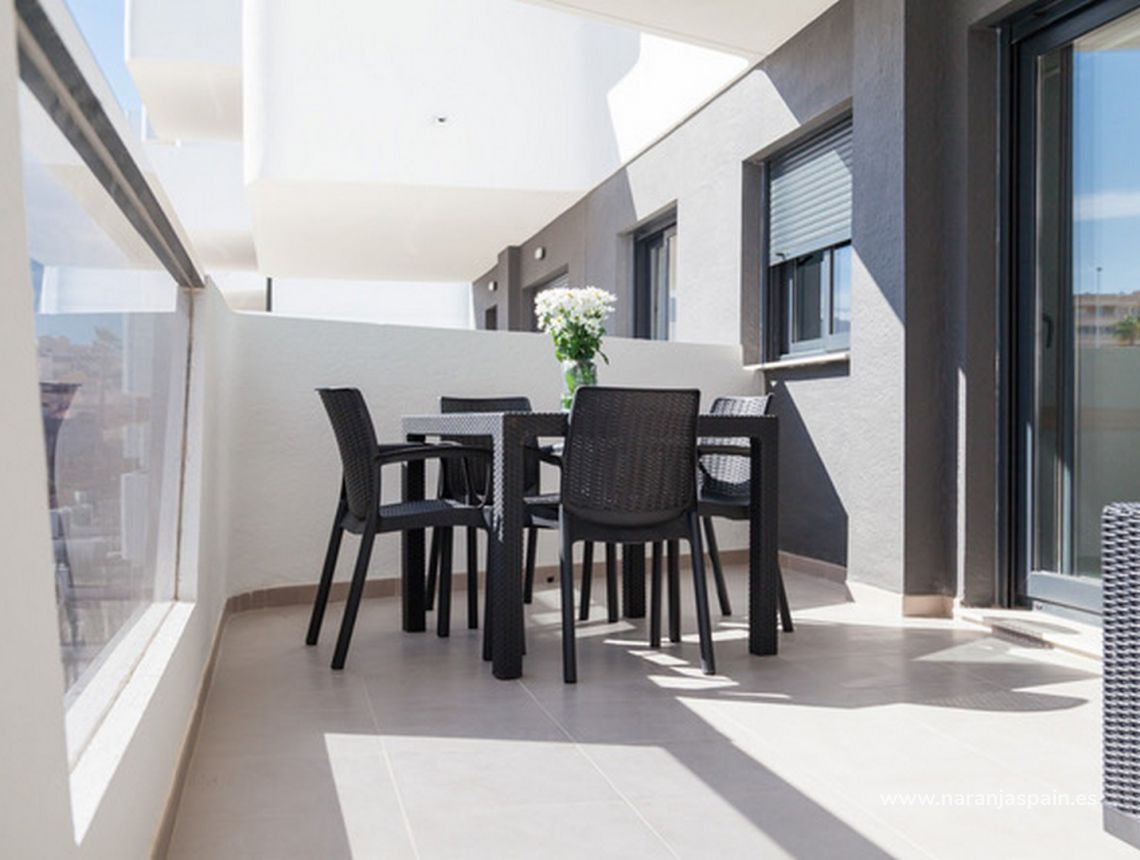 Sprzedaż - Apartament - Arenales del Sol