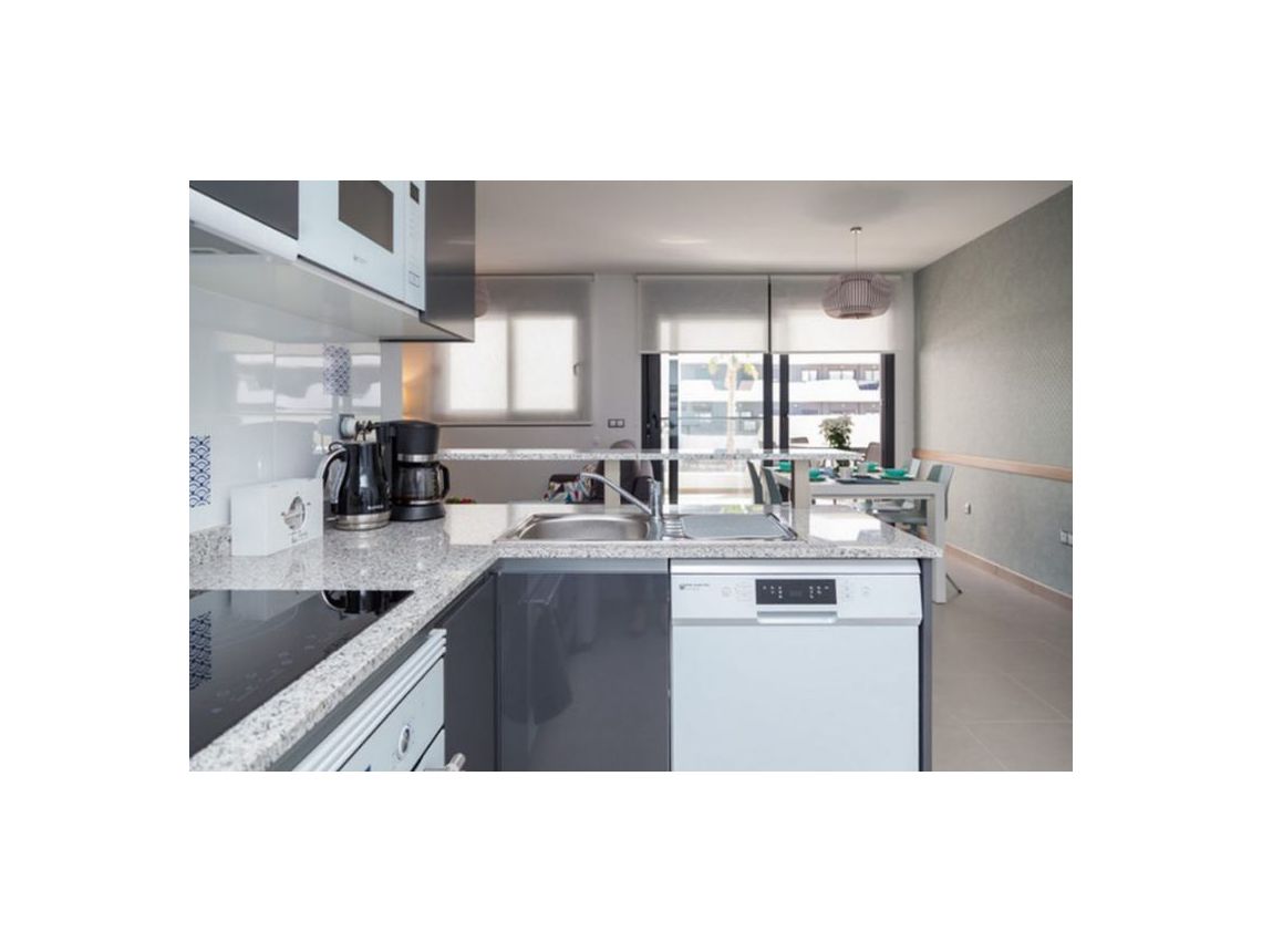 Sprzedaż - Apartament - Arenales del Sol