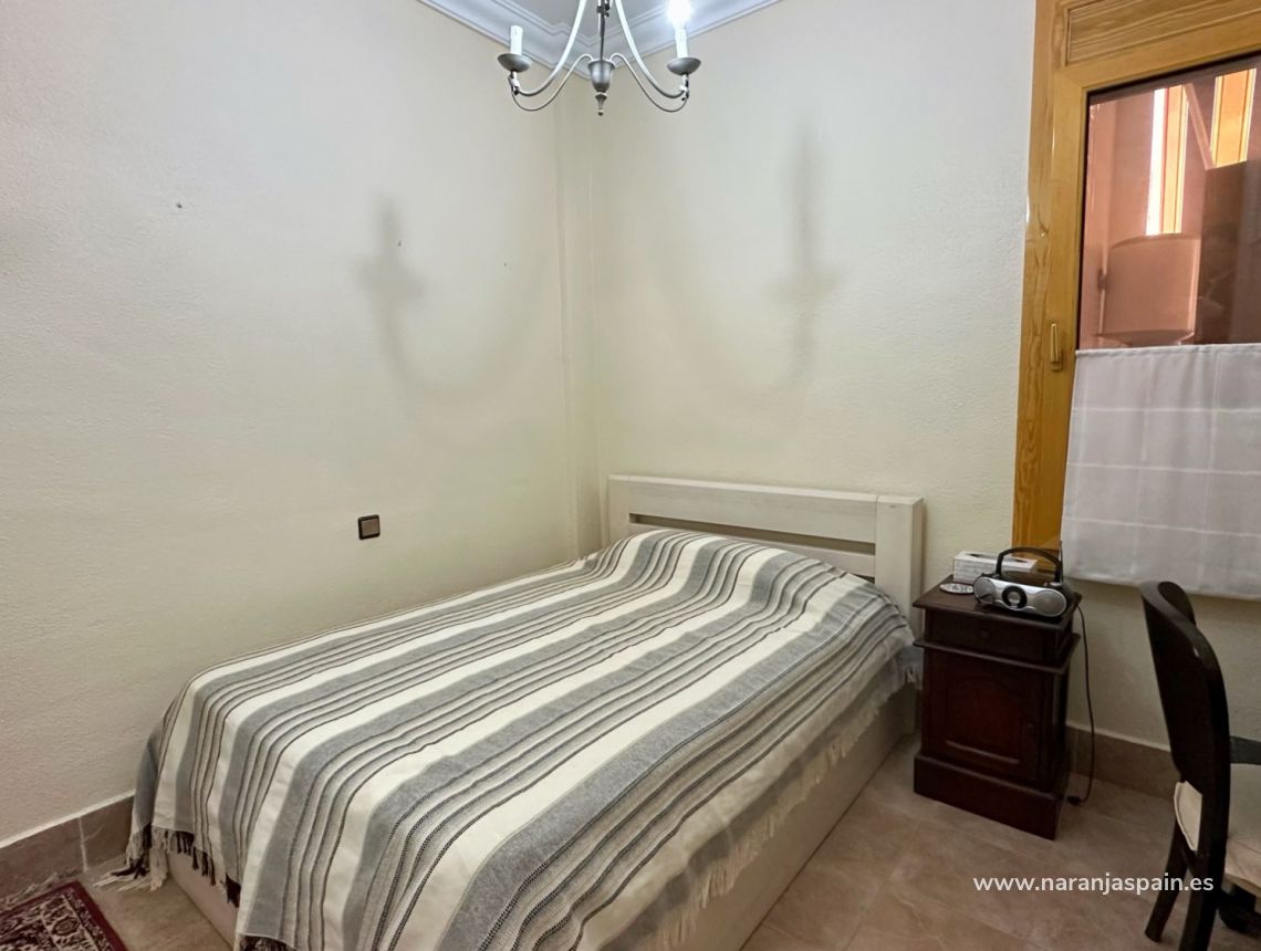 Sprzedaż - Apartament - Guardamar del Segura - CENTRO