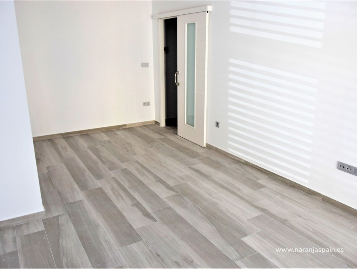 Sprzedaż - Apartament - Guardamar del Segura - Centrum Guardamar