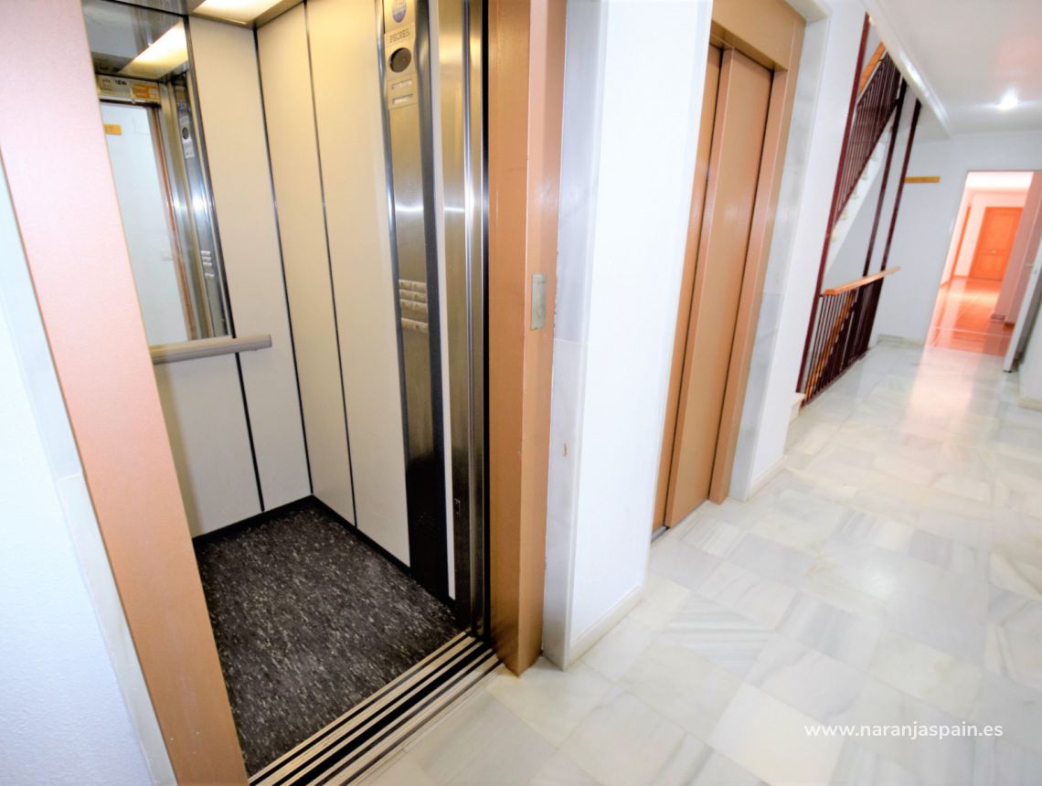 Sprzedaż - Apartament - Guardamar del Segura - Centrum Guardamar