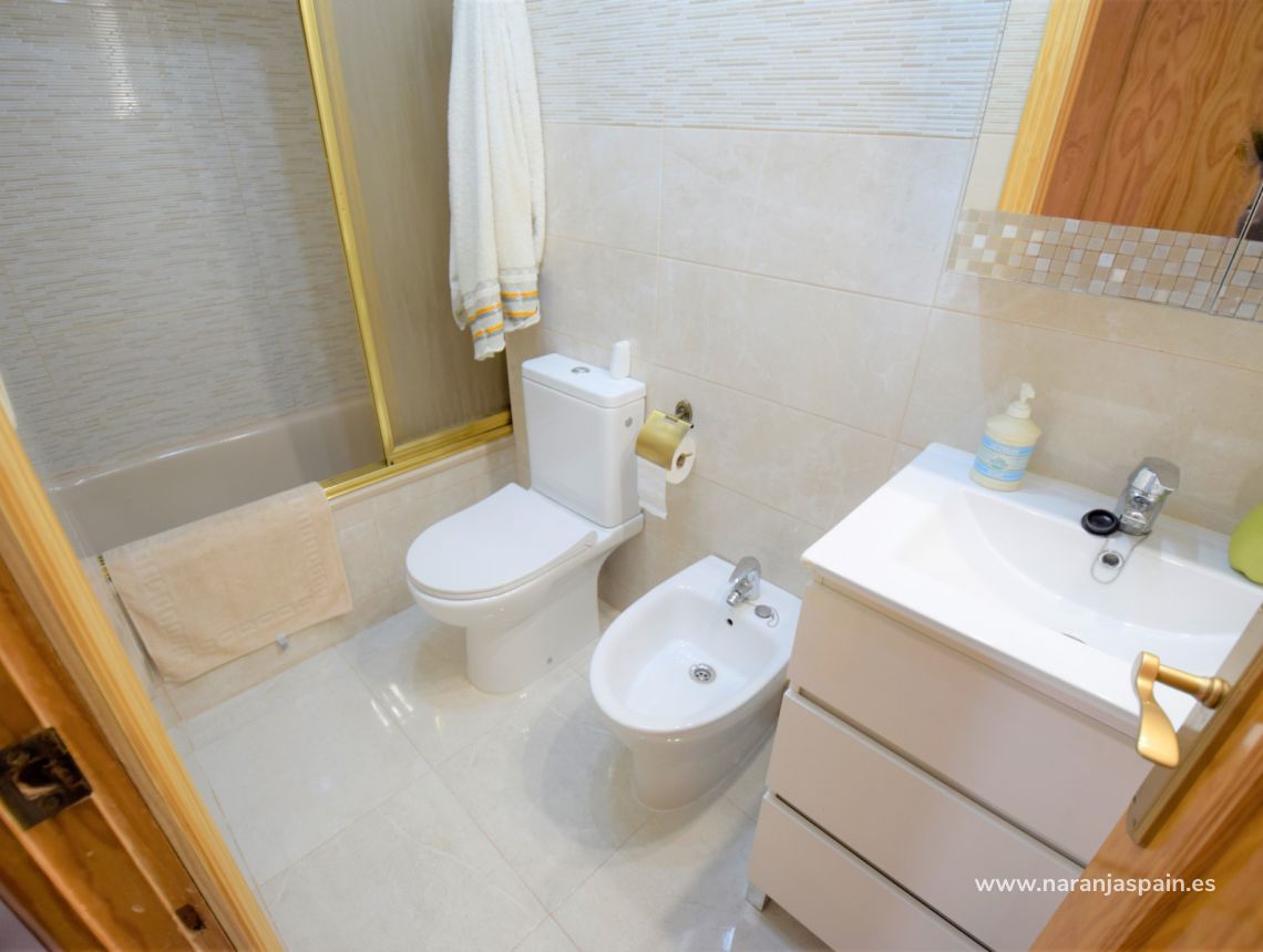 Sprzedaż - Apartament - Guardamar del Segura - Centrum Guardamar