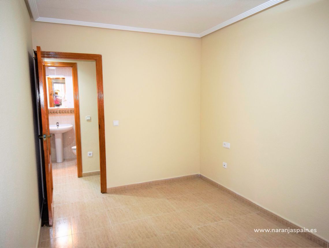 Sprzedaż - Apartament - Guardamar del Segura - Centrum Guardamar