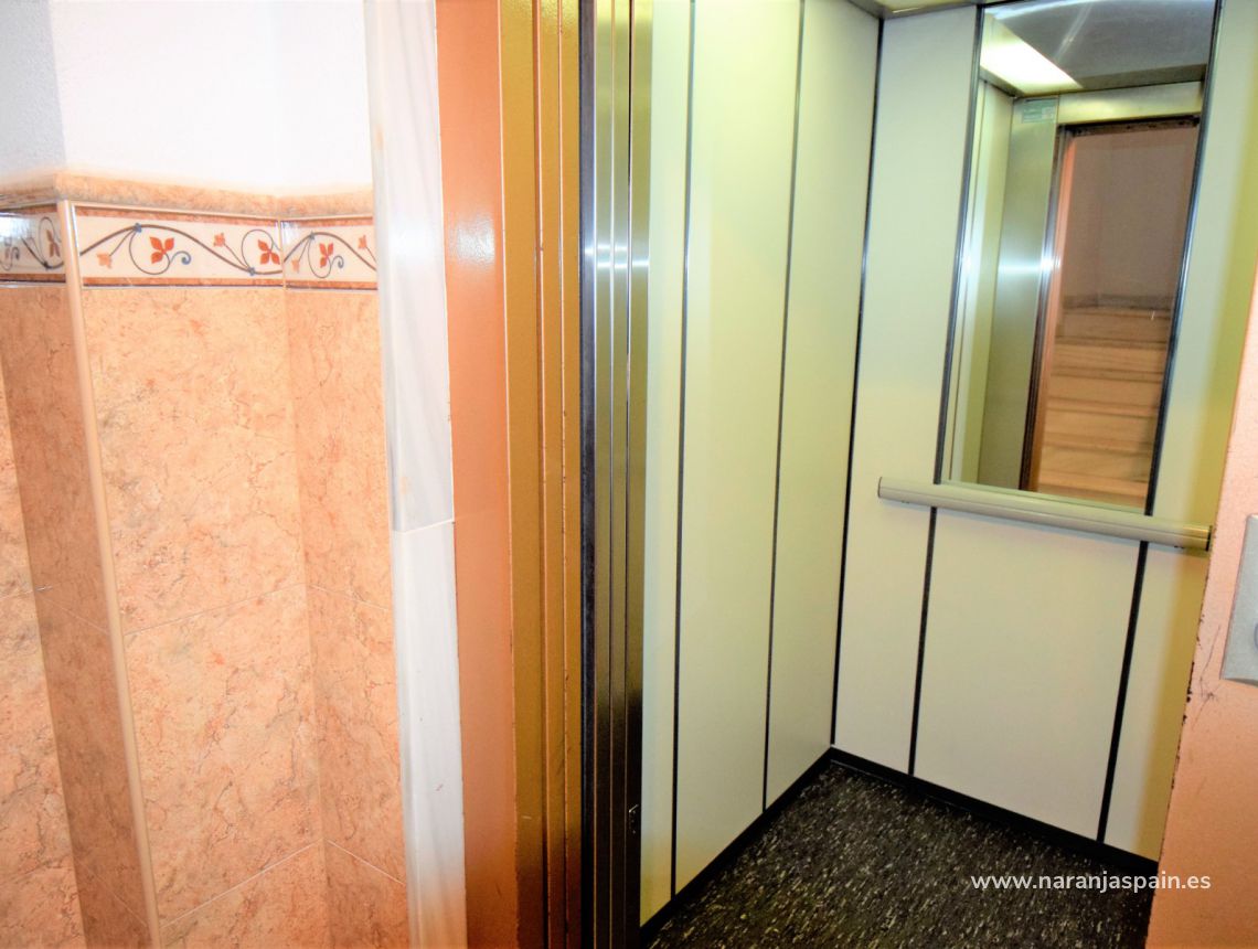 Sprzedaż - Apartament - Guardamar del Segura - Centrum Guardamar