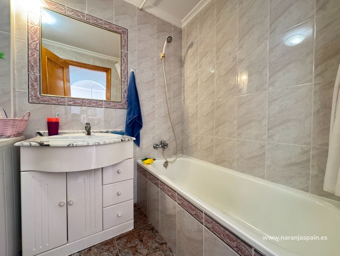 Sprzedaż - Apartament - Guardamar del Segura - El moncayo