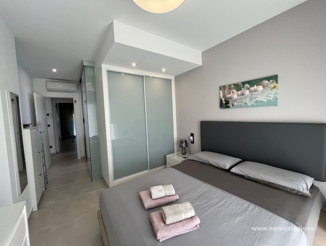 Sprzedaż - Apartament - Guardamar del Segura - El Raso, Guardamar