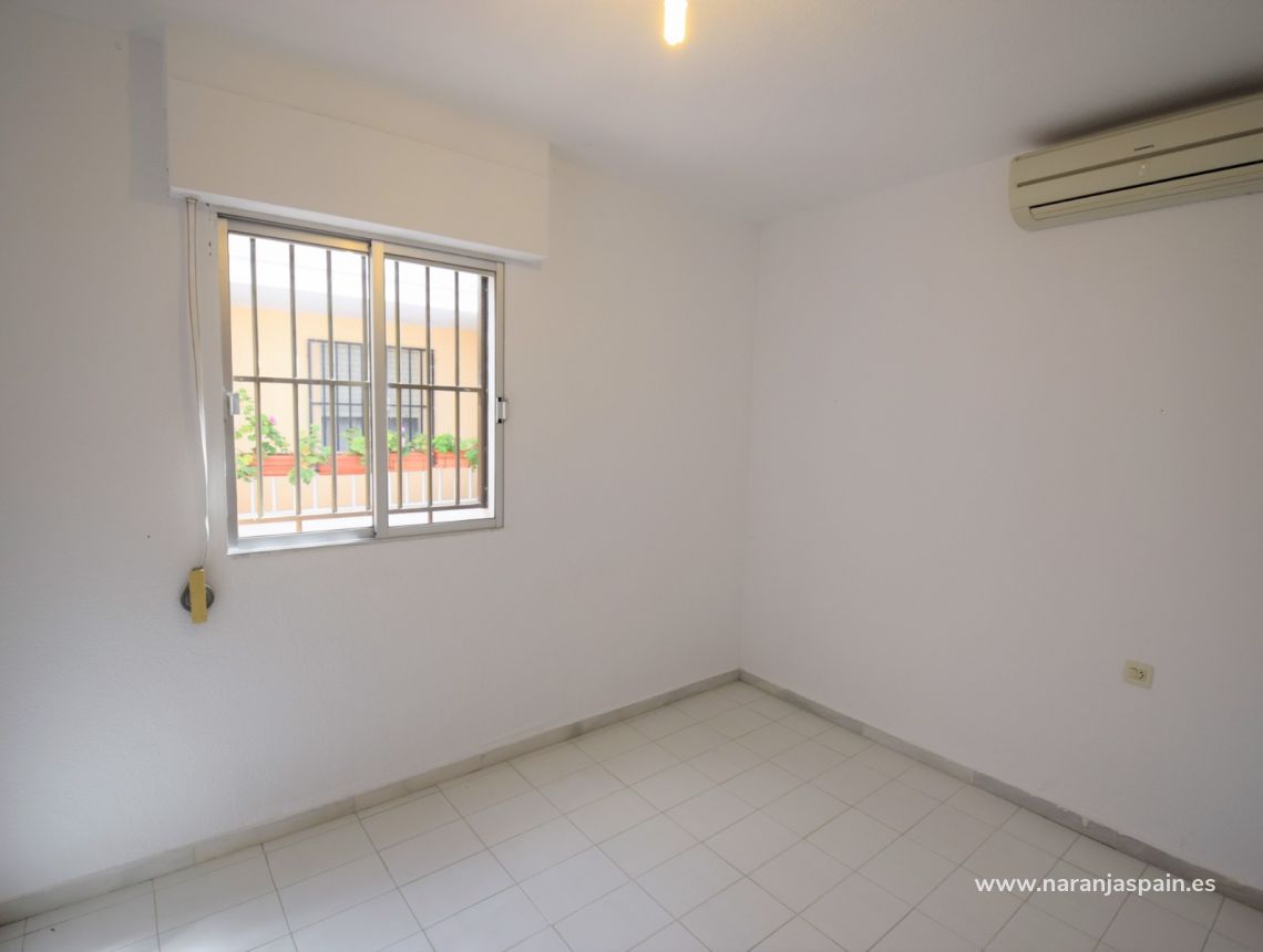 Sprzedaż - Apartament - Guardamar del Segura - Guardamar