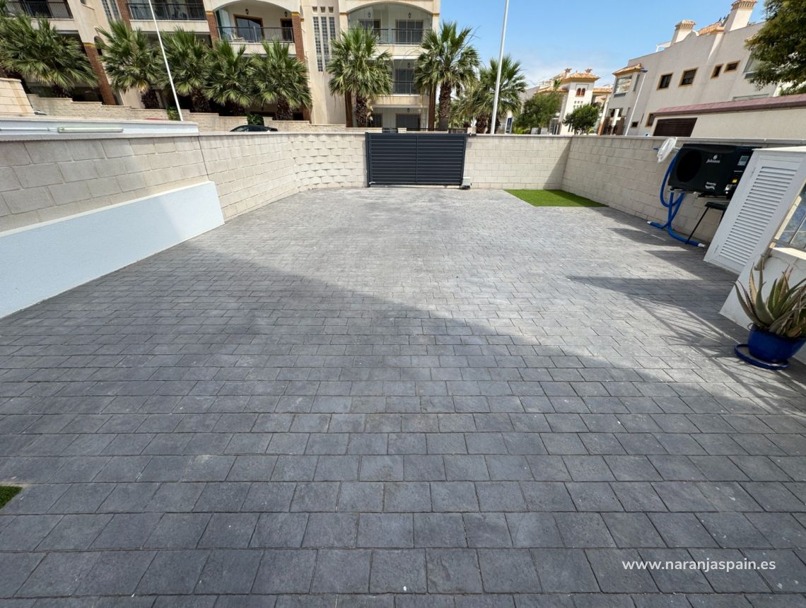 Sprzedaż - Apartament - Guardamar del Segura - Los secanos