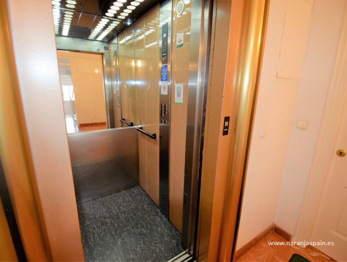 Sprzedaż - Apartament - Guardamar del Segura - Mercadona Guardamar