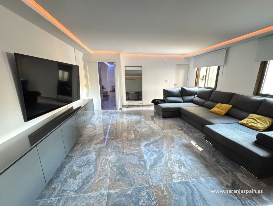 Sprzedaż - Apartament - Guardamar del Segura - Plaza Porticada