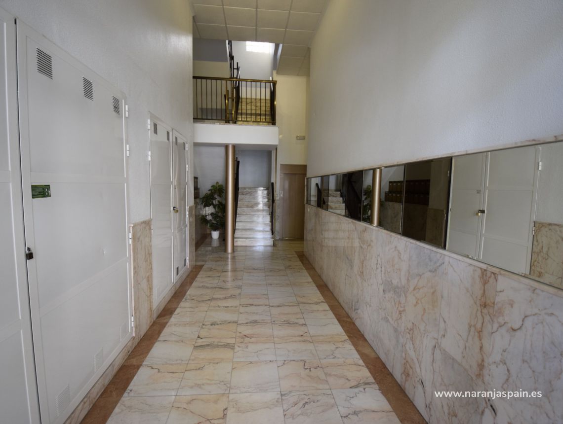 Sprzedaż - Apartament - Guardamar del Segura - Plaza Porticada