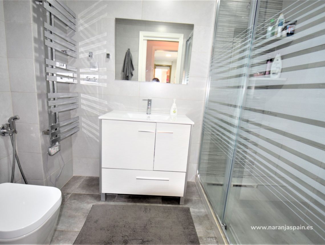 Sprzedaż - Apartament - Guardamar del Segura - Plaza Porticada