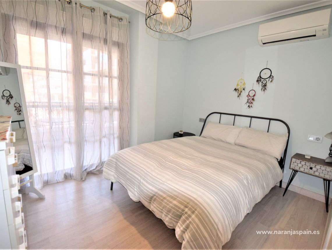 Sprzedaż - Apartament - Guardamar del Segura - Plaza Porticada