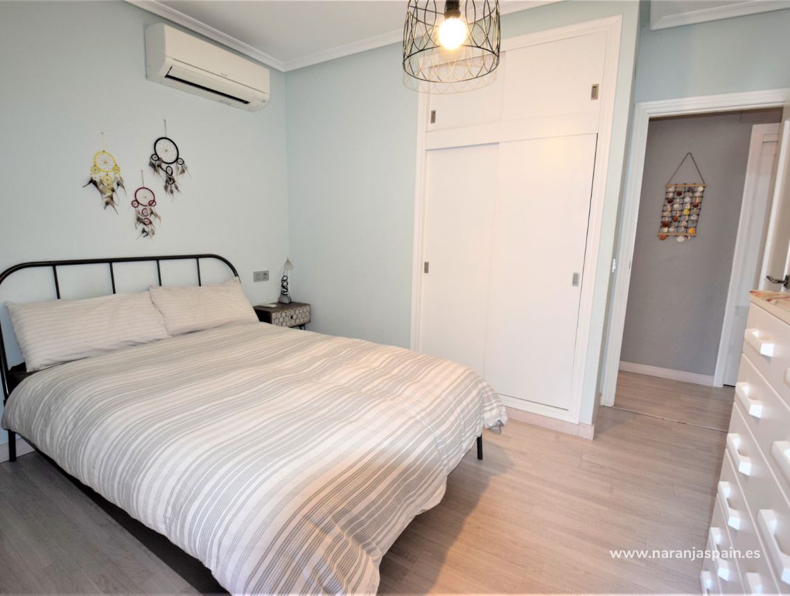 Sprzedaż - Apartament - Guardamar del Segura - Plaza Porticada