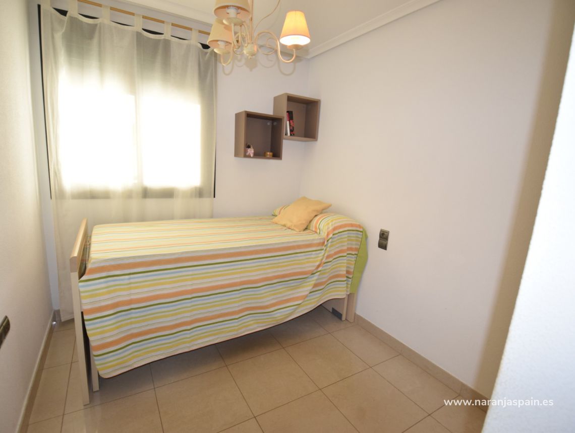 Sprzedaż - Apartament - Guardamar del Segura - Plaza Porticada