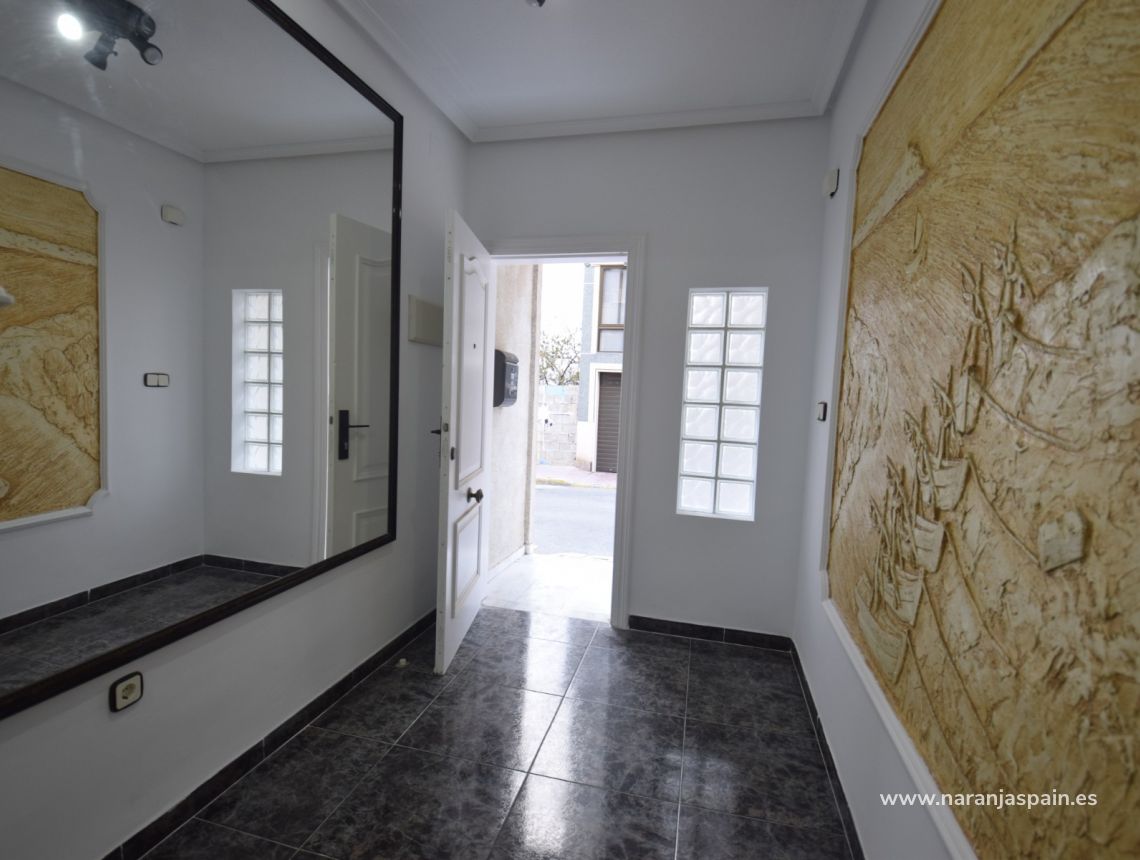 Sprzedaż - Apartament - Guardamar del Segura - Pueblo