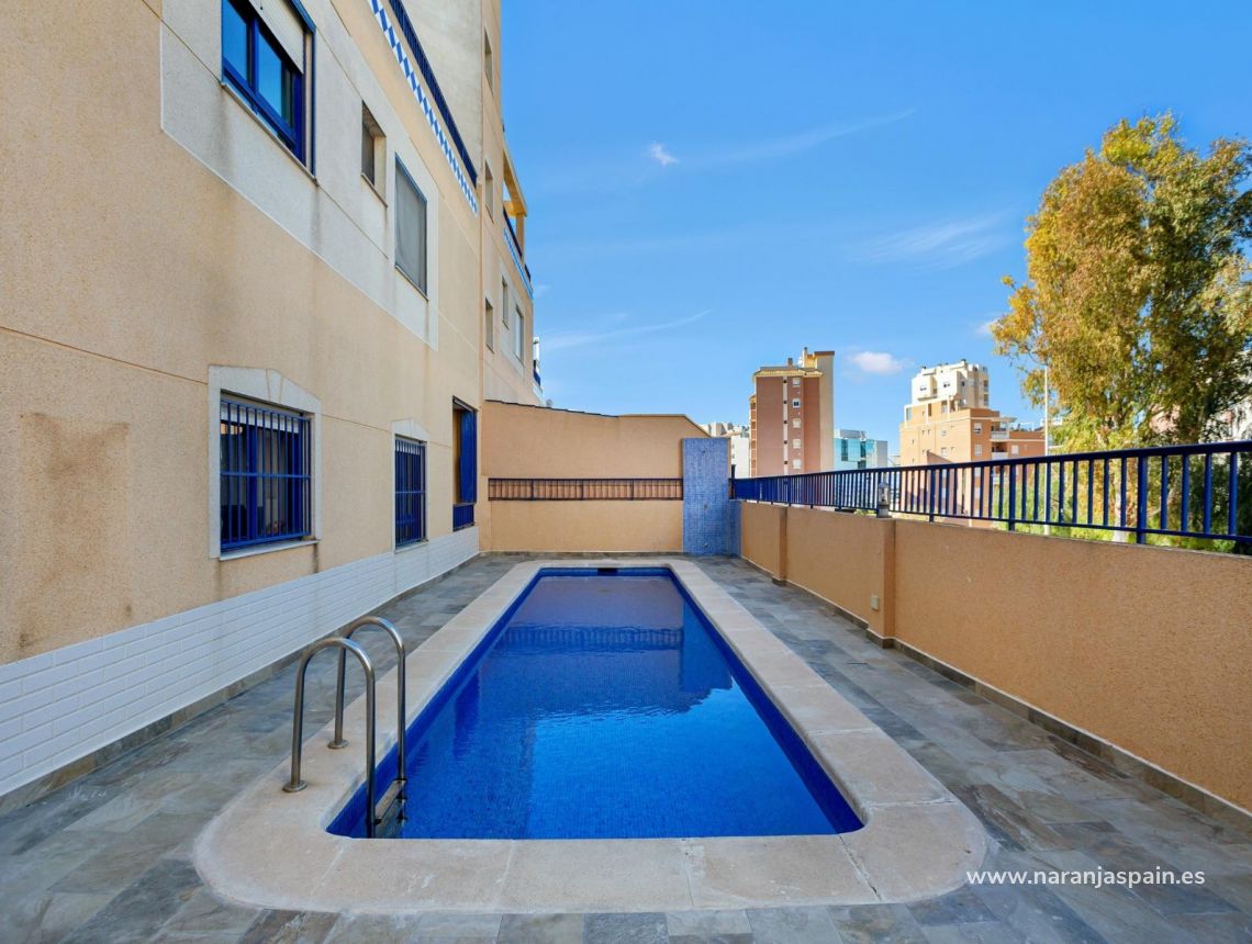 Sprzedaż - Apartament - Guardamar del Segura - Pueblo