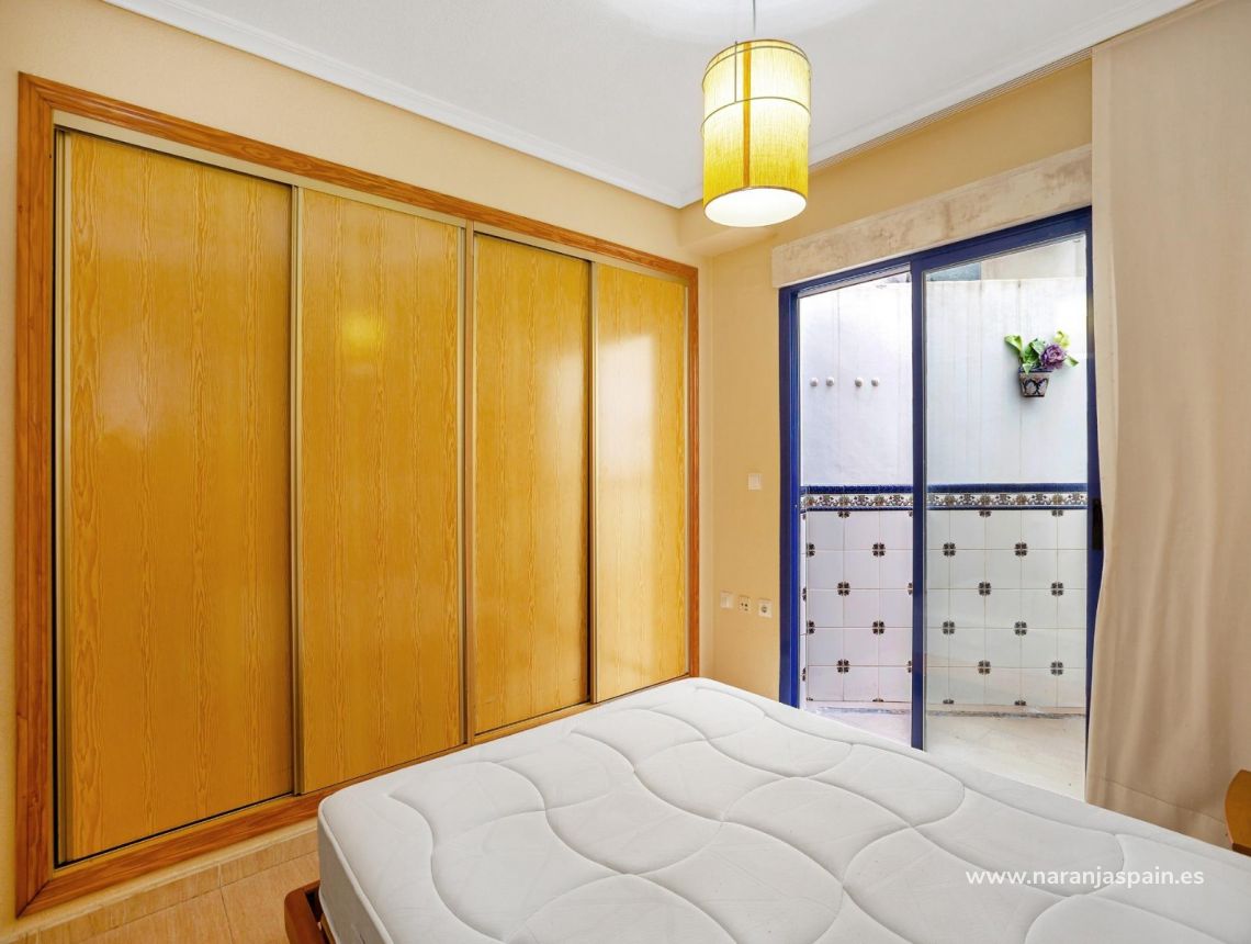 Sprzedaż - Apartament - Guardamar del Segura - Pueblo