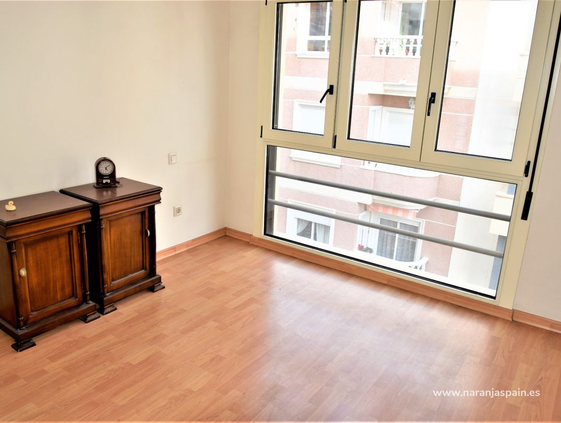 Sprzedaż - Apartament - Guardamar del Segura - Town Guardamar