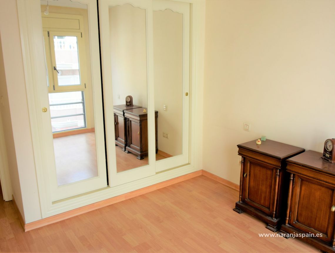 Sprzedaż - Apartament - Guardamar del Segura - Town Guardamar