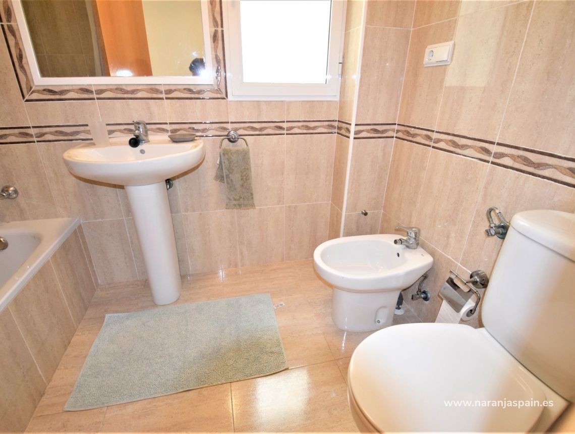 Sprzedaż - Apartament - Guardamar del Segura - Town Guardamar