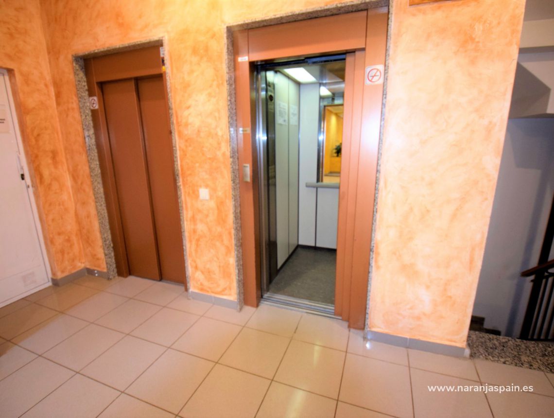 Sprzedaż - Apartament - Guardamar del Segura - Town Guardamar