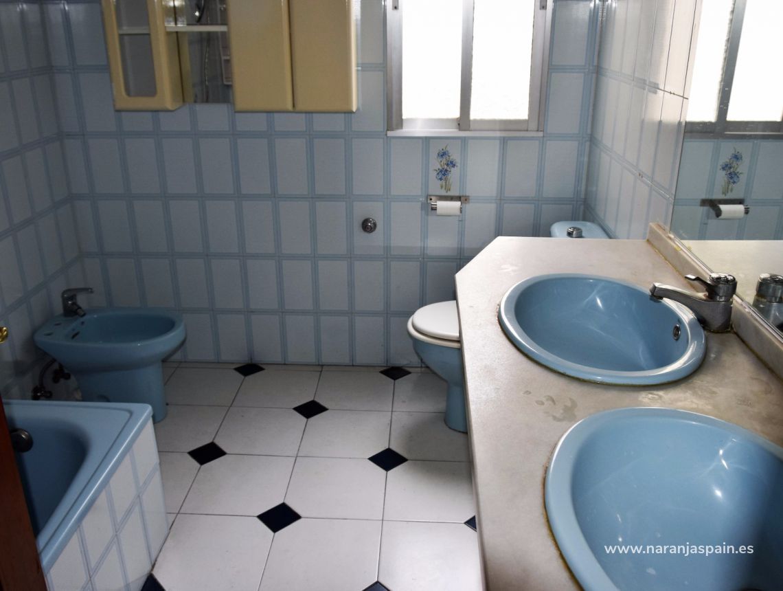 Sprzedaż - Apartament - Guardamar del Segura - Town Guardamar