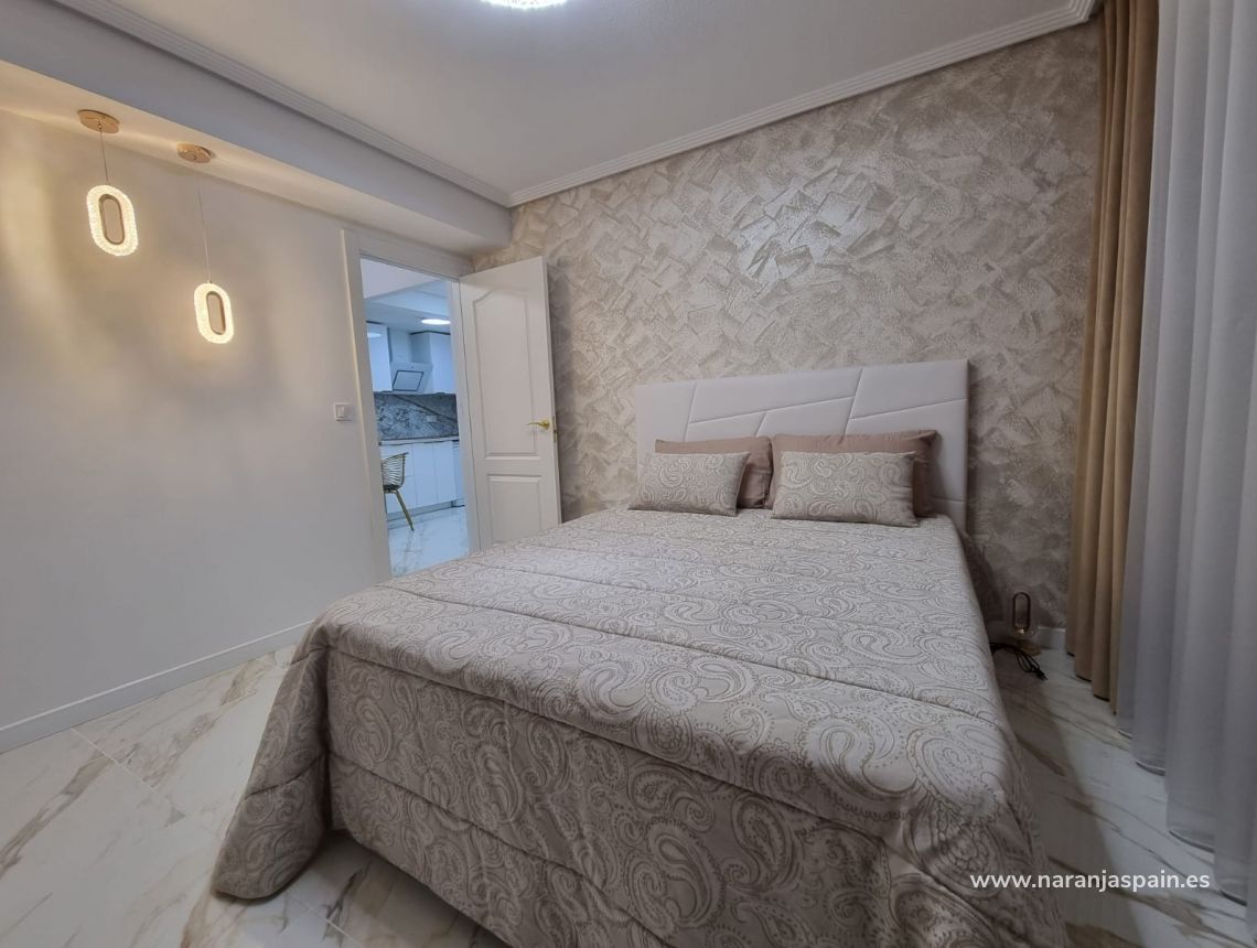 Sprzedaż - Apartament - Guardamar del Segura - Town Guardamar