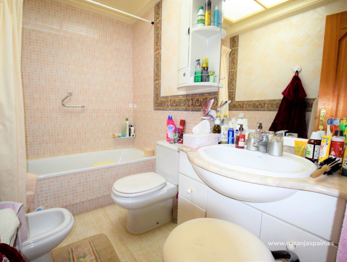 Sprzedaż - Apartament - Guardamar del Segura - Urb. El Moncayo 