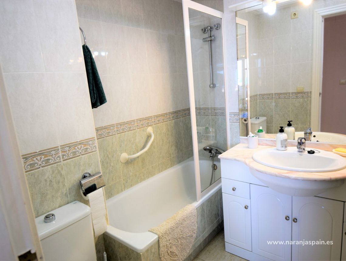 Sprzedaż - Apartament - Guardamar del Segura - Urb. El Moncayo 