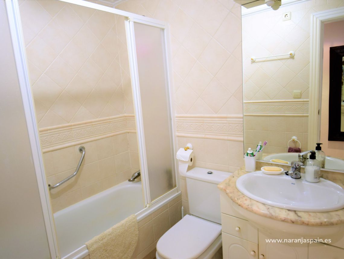 Sprzedaż - Apartament - Guardamar del Segura - Urb. El Moncayo 