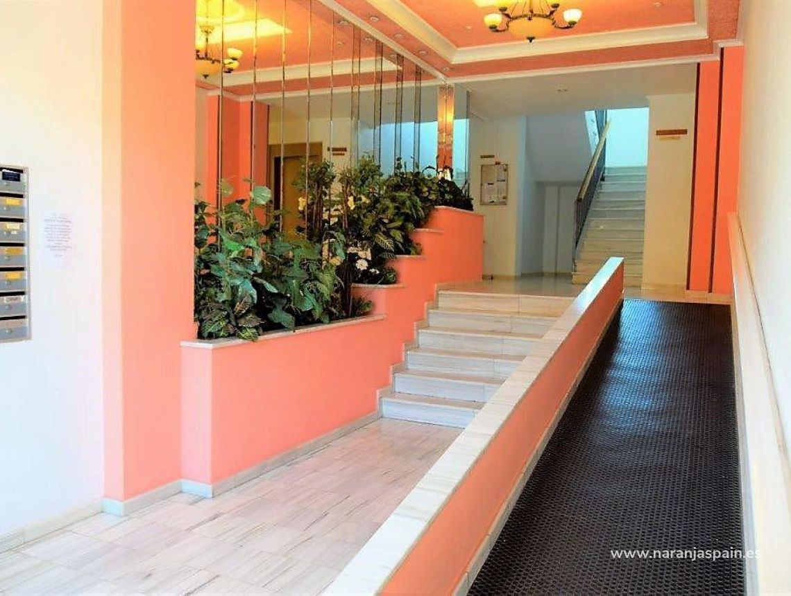Sprzedaż - Apartament - Guardamar del Segura - Urb. Las Viñas
