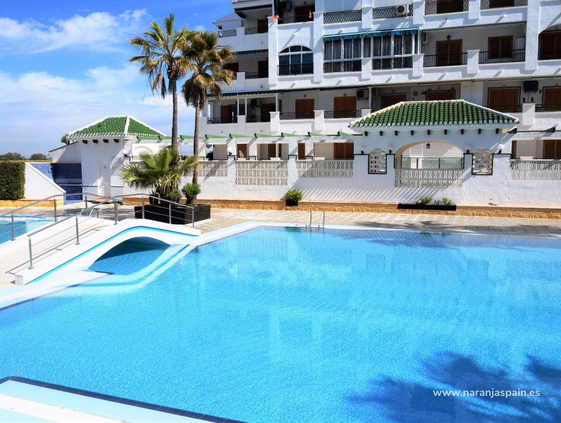 Sprzedaż - Apartament - La Mata, Torrevieja - La Mata