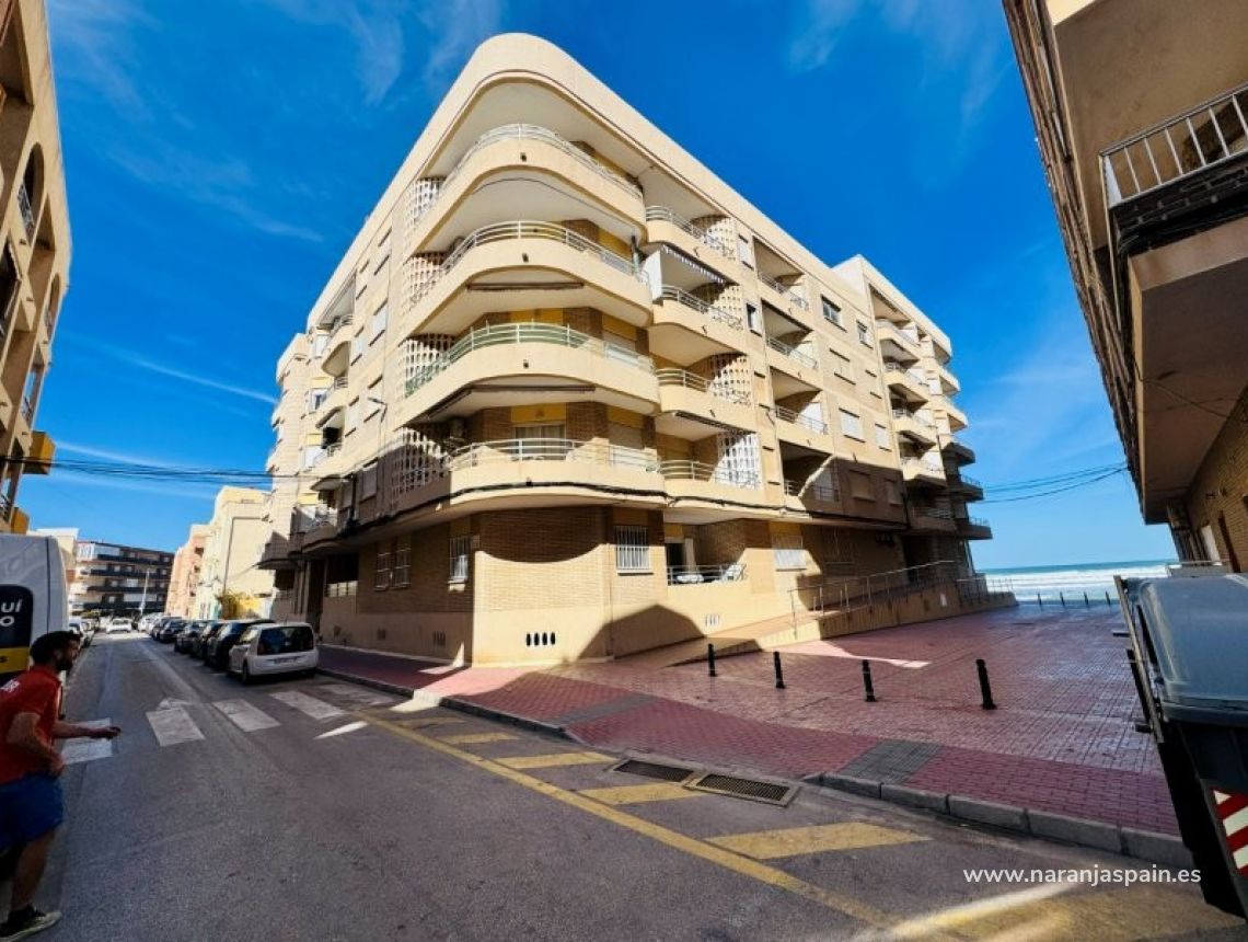 Sprzedaż - Apartament - La Mata, Torrevieja - La Mata