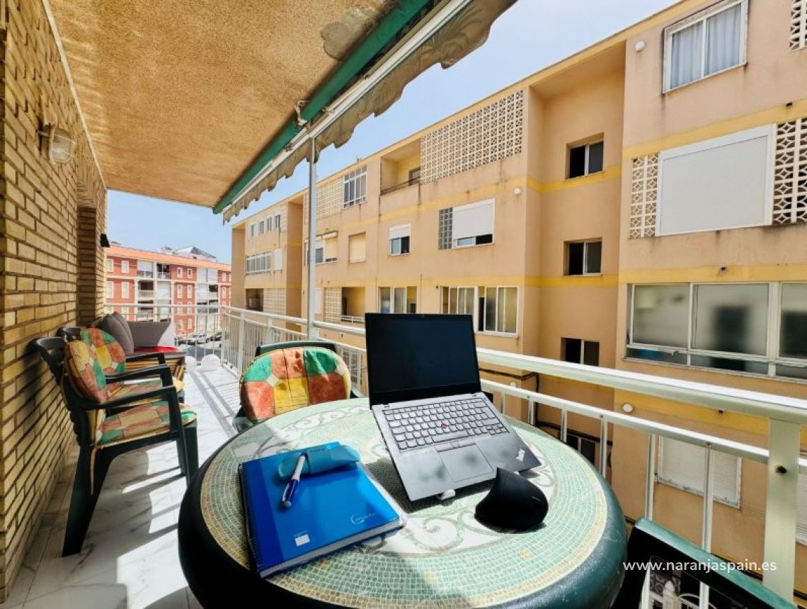 Sprzedaż - Apartament - La Mata, Torrevieja - La Mata