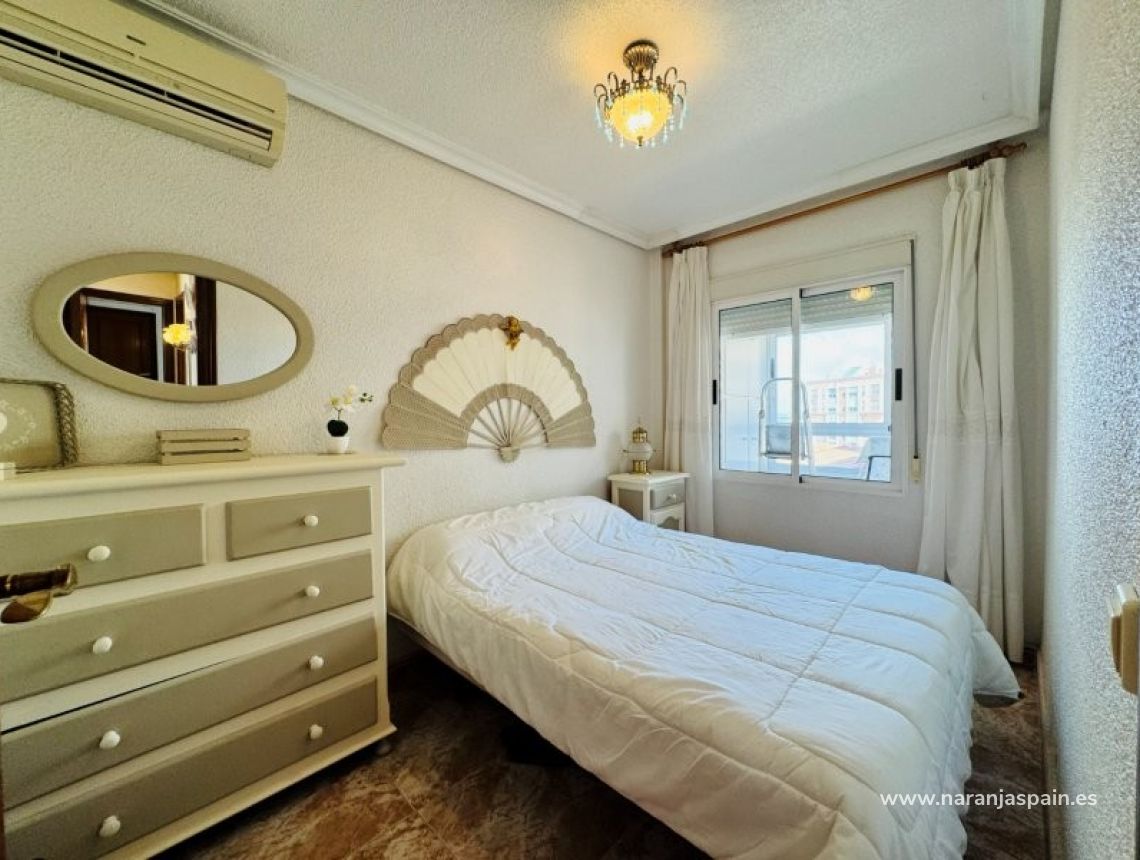 Sprzedaż - Apartament - La Mata, Torrevieja - La Mata
