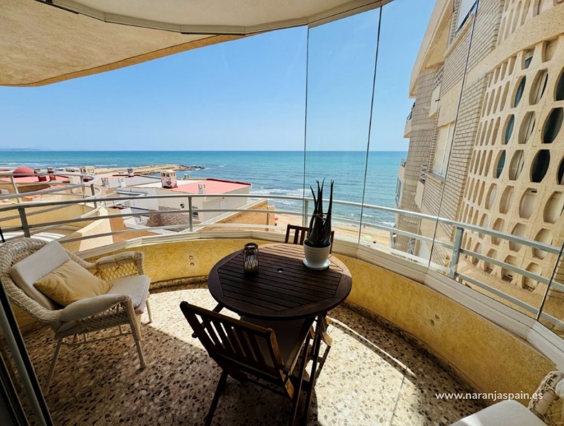Sprzedaż - Apartament - La Mata, Torrevieja - La Mata